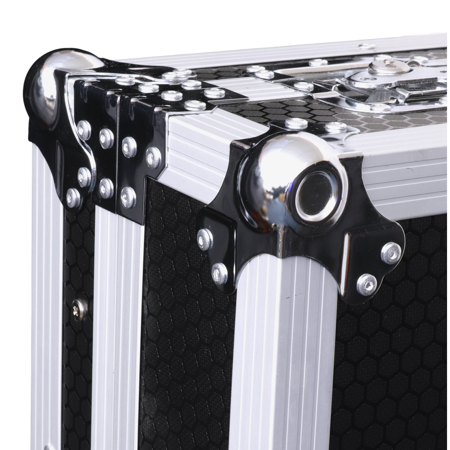 Protekt Plus case with rollers for XDJ-XZ